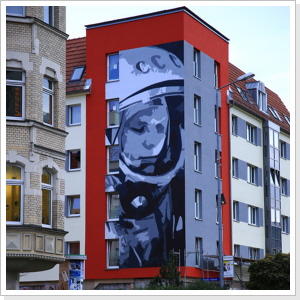"Juri Gagarin" KoWo Erfurt "Juri Gagarin" Wandgestaltung